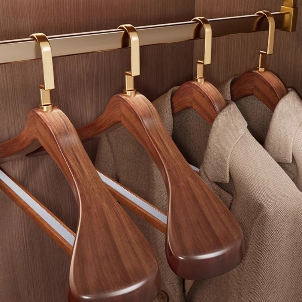 Two Thickened And Widened Solid Wood Hangers, Featuring Wide Shoulders And a Non-Slip Design to Prevent Bulging, Specifically Designed for Suits And Coats in Homes And Hotels