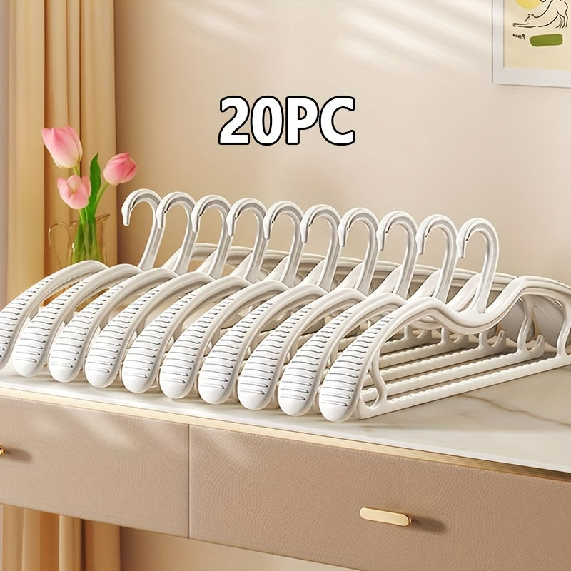 20\u002F40pcs Wide Shoulder Short Neck Plastic Clothes Hangers, Anti-Slip And Seamless Thickened Design, Durable And Space-Saving, Suitable for Adult Upright Hanging. Ideal for Coats, Suits, Dresses, And Shirts, Perfect for Home, Dormitory