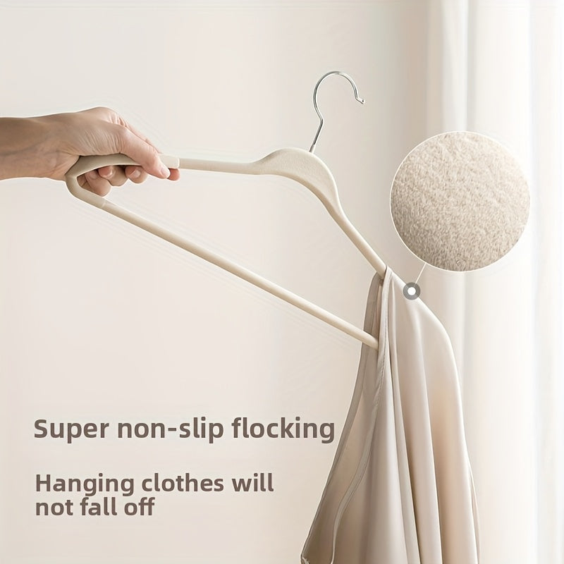 4pcs\u002F8pcs Wide-Shoulder Velvet Hangers for Coats And Suits, Non-Slip And Mark-Free Household Hangers